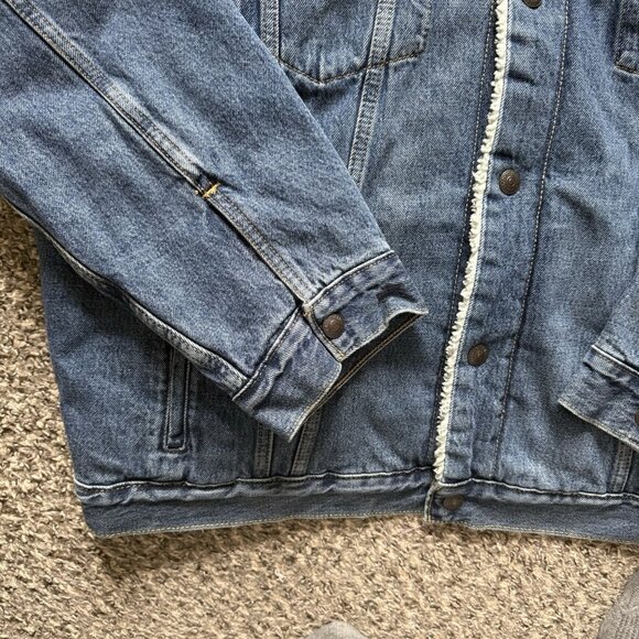 Levi's Sherpa Trucker Blue Jean Denim Jacket Mens Size 3XL Medium Wash - Picture 5 of 12